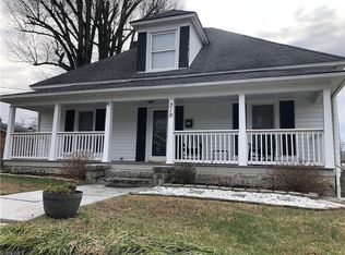 319 Taylor St, Mount Airy, NC 27030