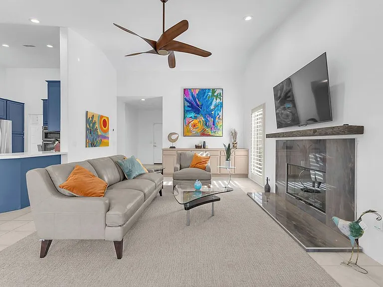 44375 Indian Canyon Ln — Photo 11