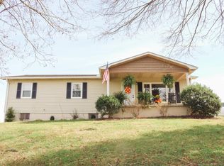 1344 Davis Chapel Rd, La Follette, TN 37766