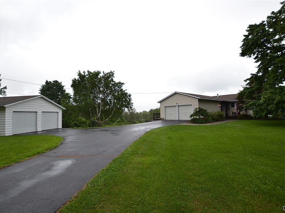 1st image of 5884 Fieldstone Dr