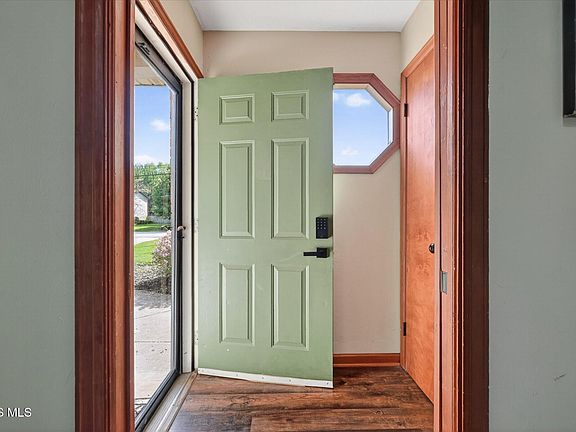 4th image of 28741 White Rd