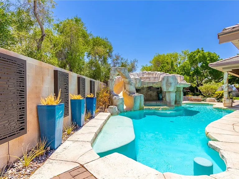 2960 American River Ln — Photo 12