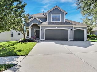 13419 W 173rd Ter, Overland Park, KS 66221