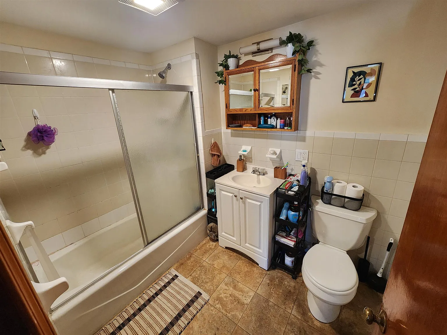 1 bed, 550 sqft, $2,400 — Photo 2