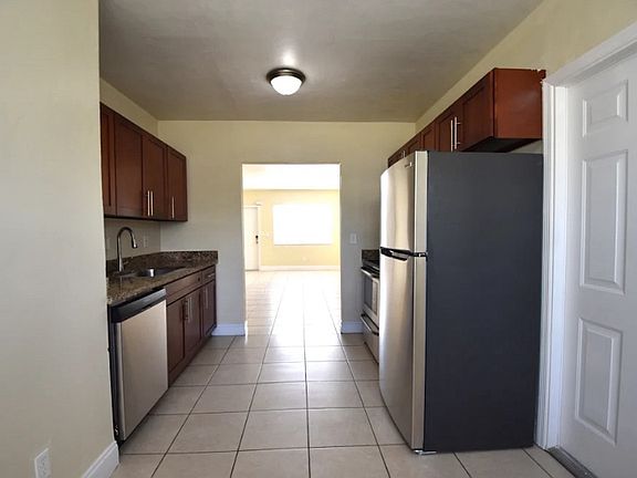 4th image of 1531 NE 205th Ter #1