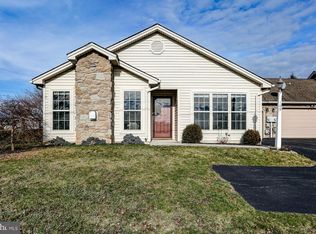 109 Yoe Dr, Red Lion, PA 17356