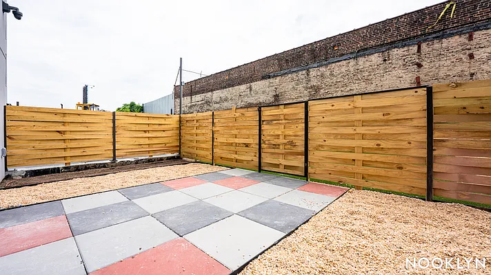 Rented by Nooklyn NYC LLC | media 23