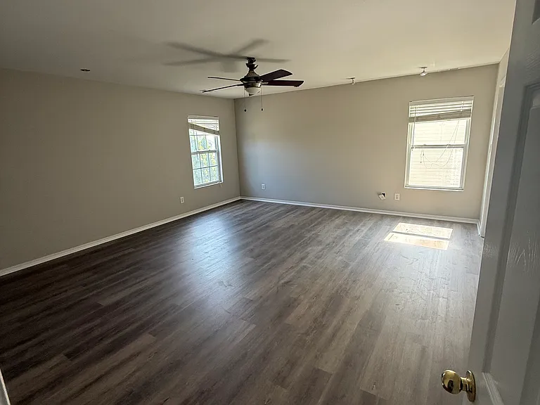 8740 Chalkstone Rd — Photo 10