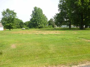 6615 Old Hinkleville Rd, Paducah, KY 42001