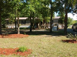 107 Albacore Rd, Bonneau, SC 29431