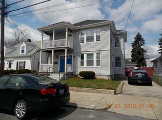 82 Columbine Ave, Pawtucket, RI 02861