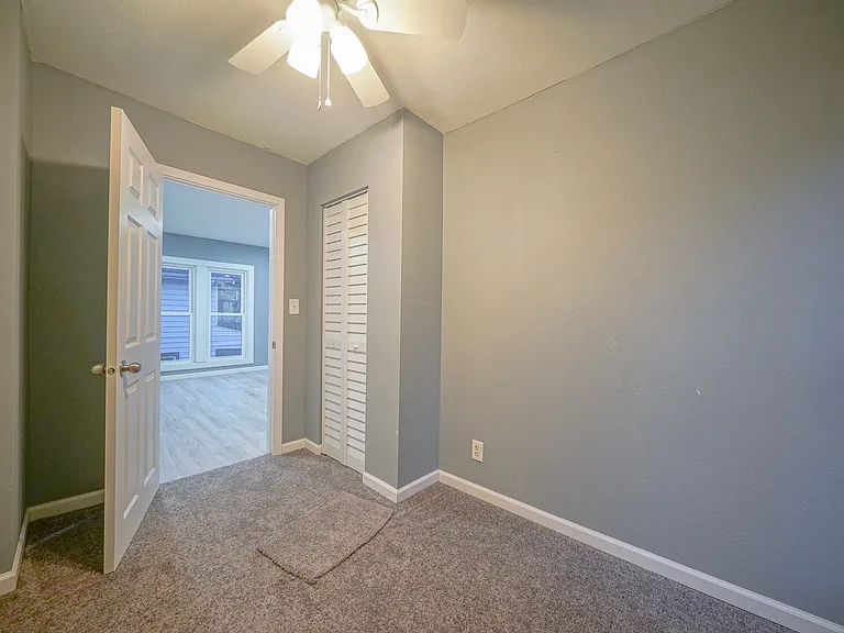 934 Ridge Ave #2 — Photo 11