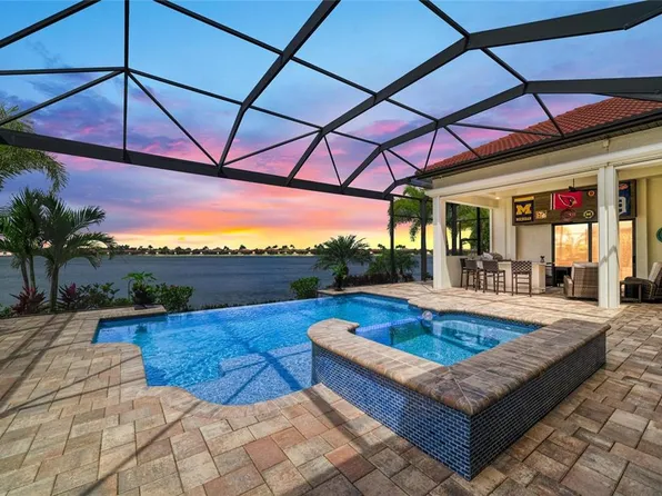 296 Maraviya Blvd, Nokomis, FL 34275