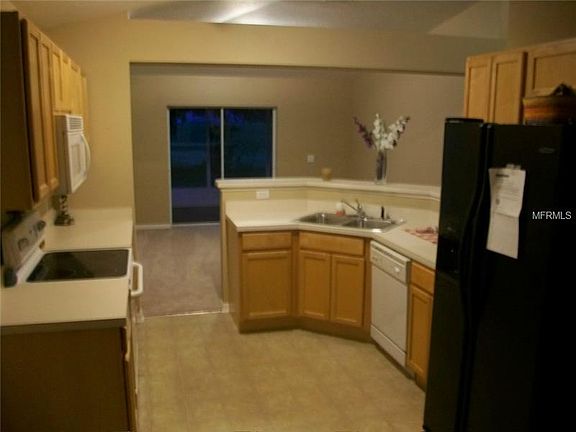 2nd image of 159 Lake Shepard Dr