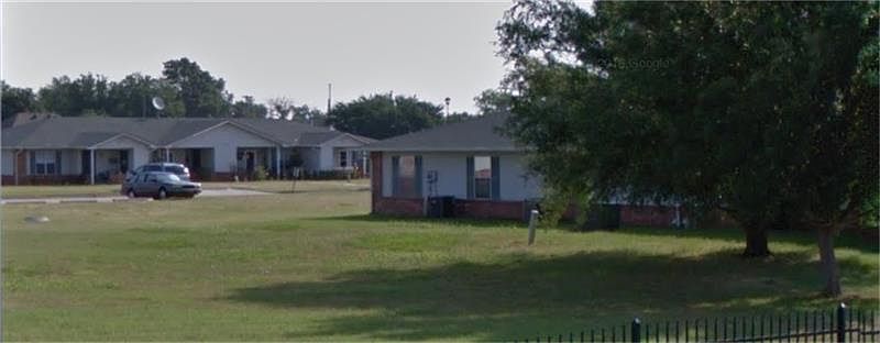 2nd image of 2501 Ashton Pl
