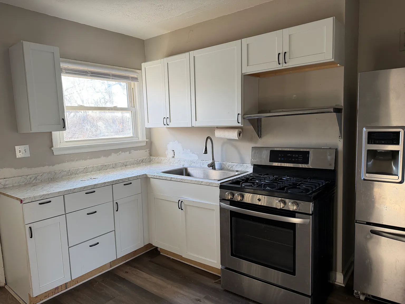 2 bed, 1000 sqft, $950 — Photo 2