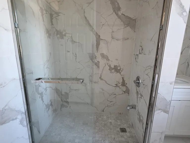 154 Weed Ave #2R — Photo 26