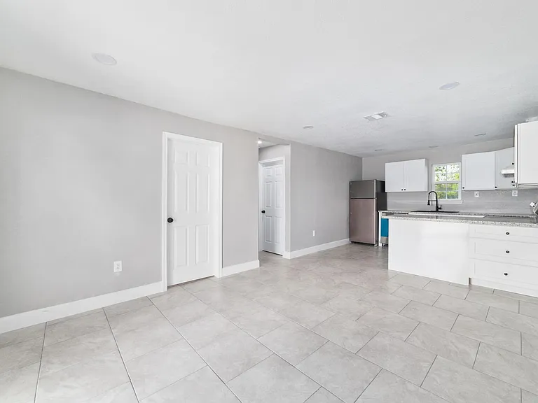 Audrey Lane Townhomes — Photo 9