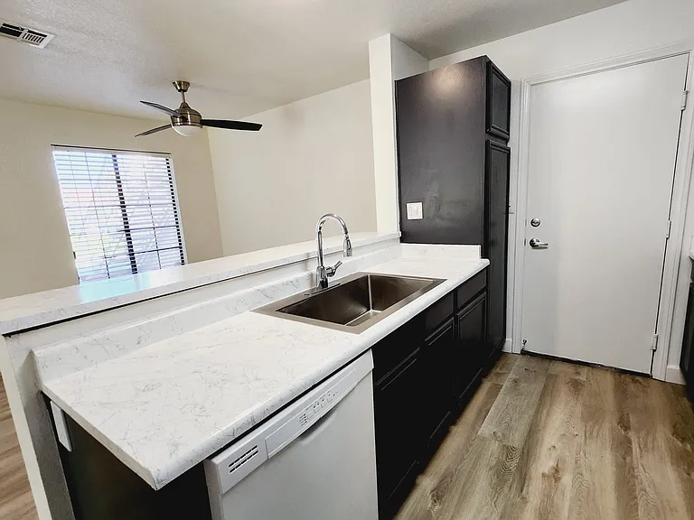 2617 S Durango Dr #1 — Photo 7