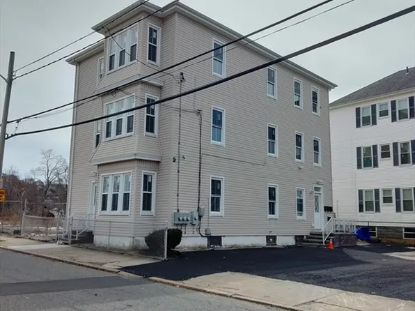 269 Brightman St APT 2, Fall River, MA 02720