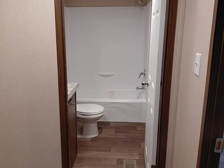 104 McClanahan Rd — Photo 16