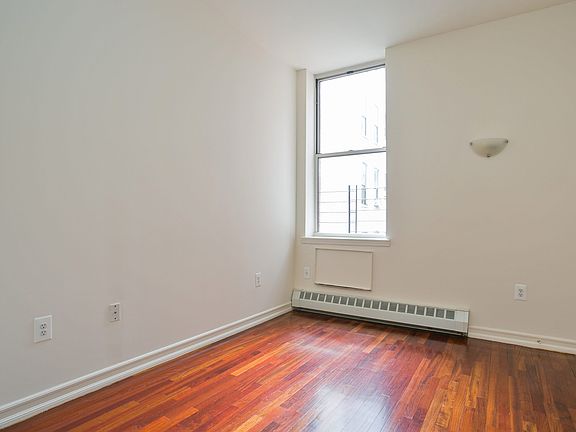 4th image of 191 Saint Nicholas Ave #3GG