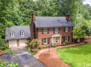 5204 Shamrock Dr, Raleigh, NC 27612