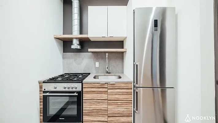 Rented by Nooklyn NYC LLC | media 12