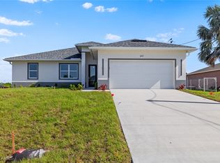 641 NW 15th St, Cape Coral, FL 33993