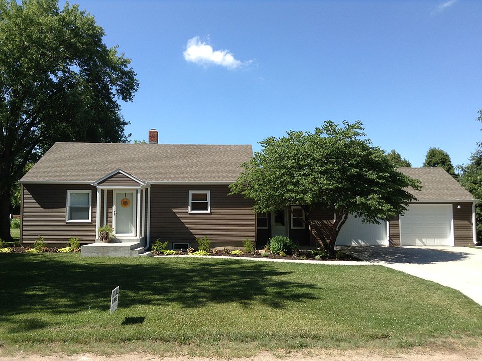 1st image of 1721 E Birch