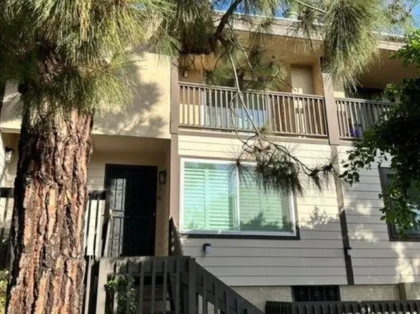 1174 Locust St, San Diego, CA 92106
