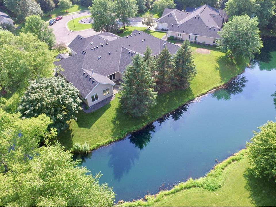 1st image of 2599 Parkview Dr