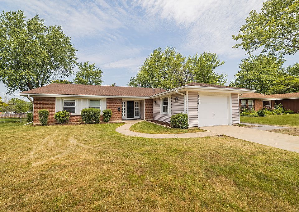 1738 Glen Lake Rd, Hoffman Estates, IL 60169 Zillow