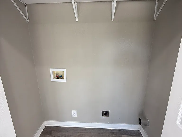 134 Geneva St — Photo 12