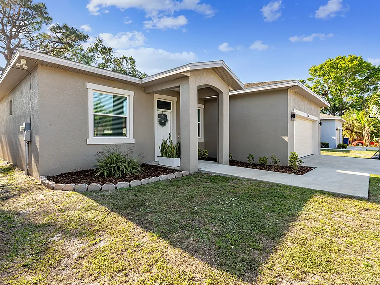 13254 Clay Ave — Photo 2