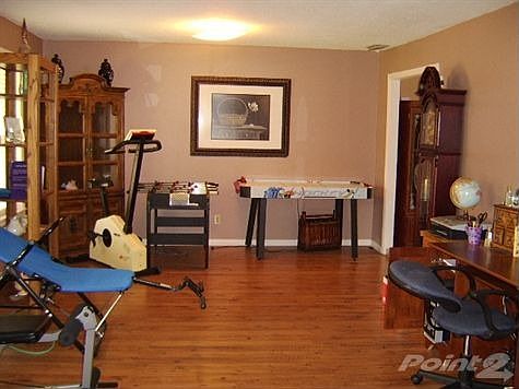 155 Carpenter Court Bonus 1