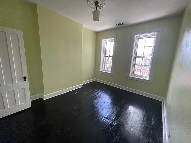 80 Chestnut St — Photo 7