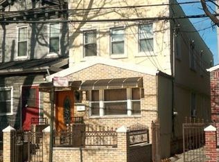 6033 75th Ave, Ridgewood, NY 11385