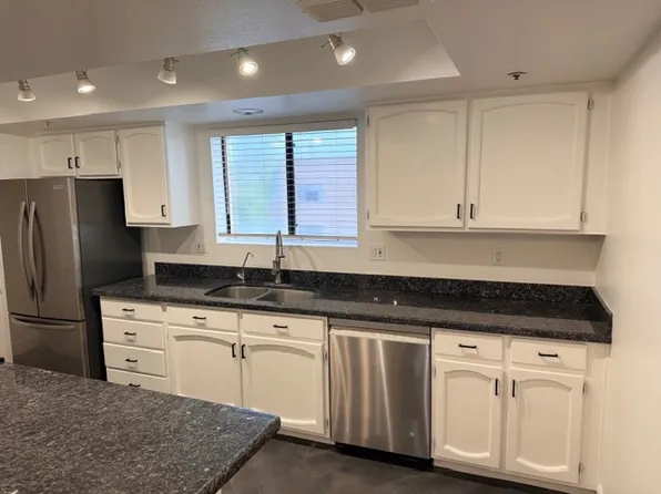 3031 N Civic Center Plz, Scottsdale, AZ