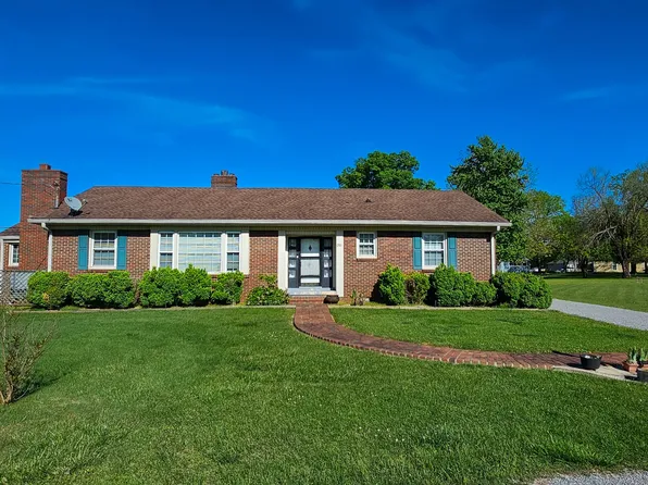 1511 Raby Ave, Shelbyville, TN 37160