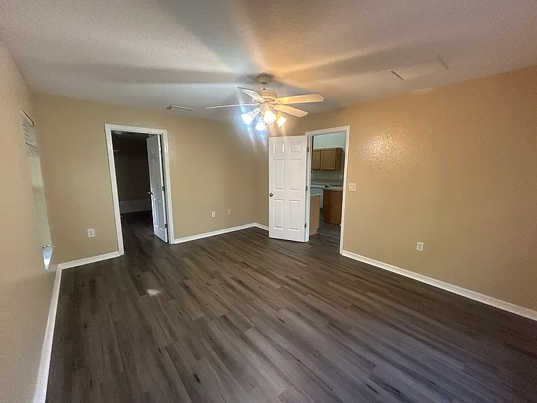 1227 Webster St — Photo 20