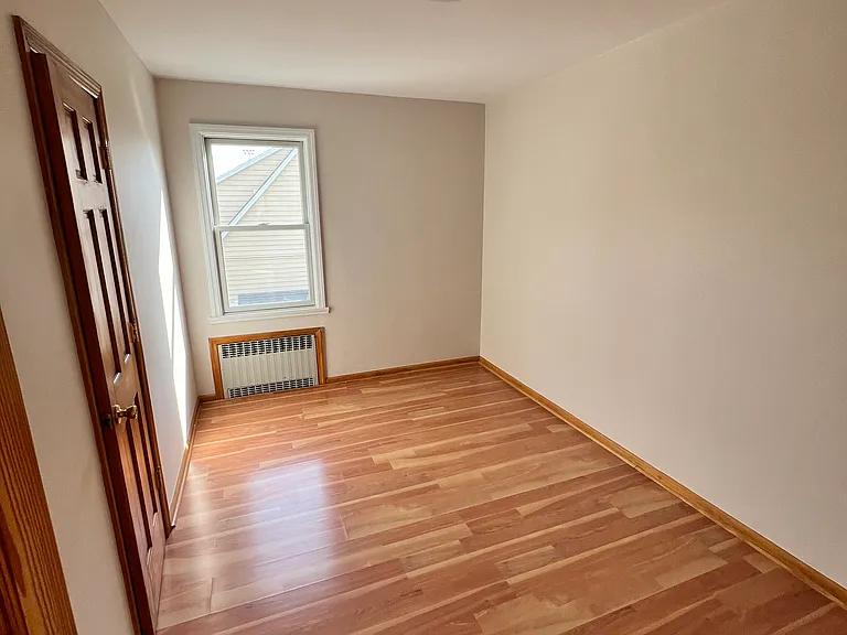 62 Stein Ave #2B — Photo 7
