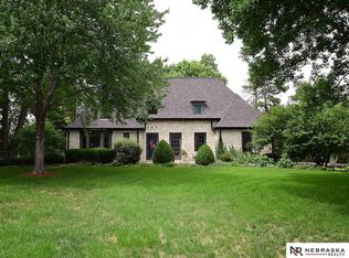 5330 Fairdale Rd, Lincoln, NE 68510