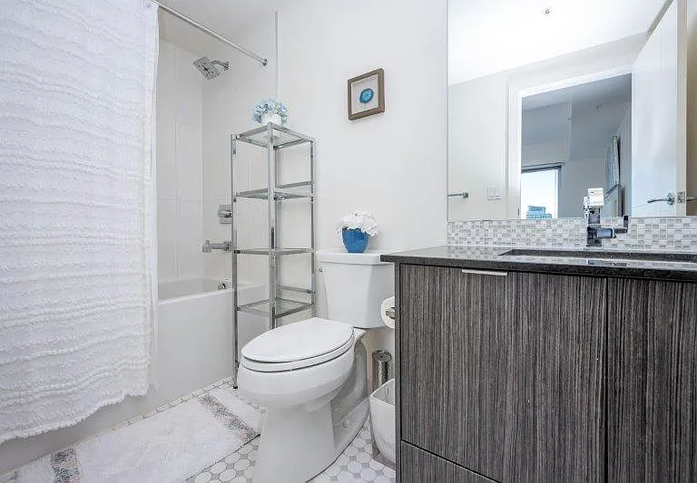 930 6th Ave SW #2801 — Photo 27