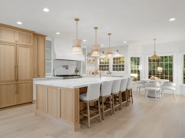 904 Santa Cruz Ct, Roseville, CA 95661