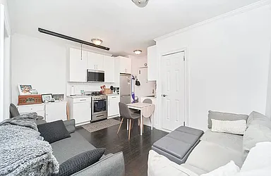 Rented by Living New York