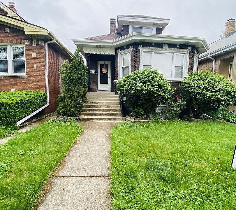 1st image of 2940 N 78th Ave