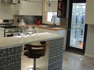 6246 Robin Hill Rd, Baltimore, MD 21207