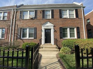 2508 N St SE APT 1, Washington, DC