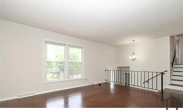 5001 Springview Rd — Photo 5